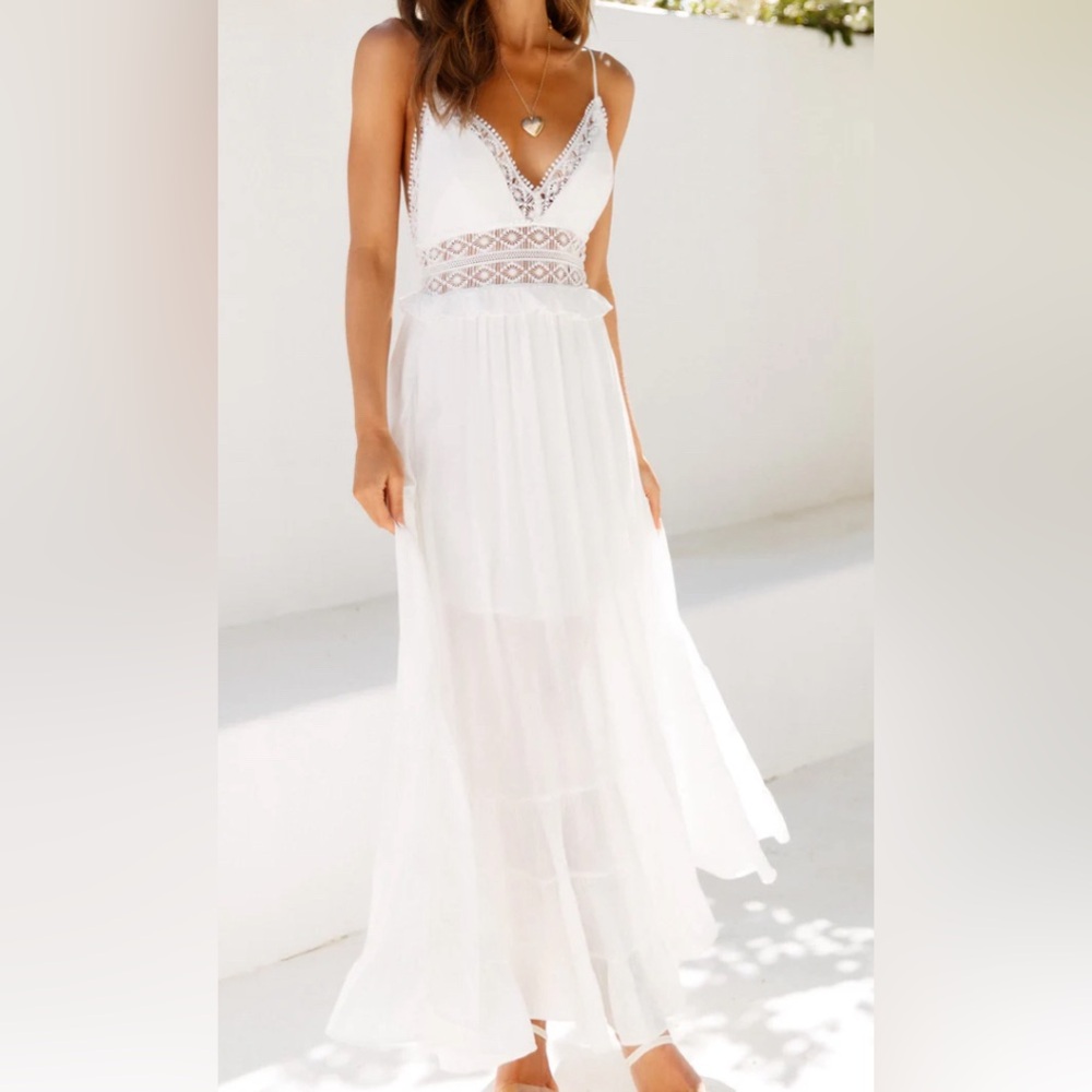 White maxi dress